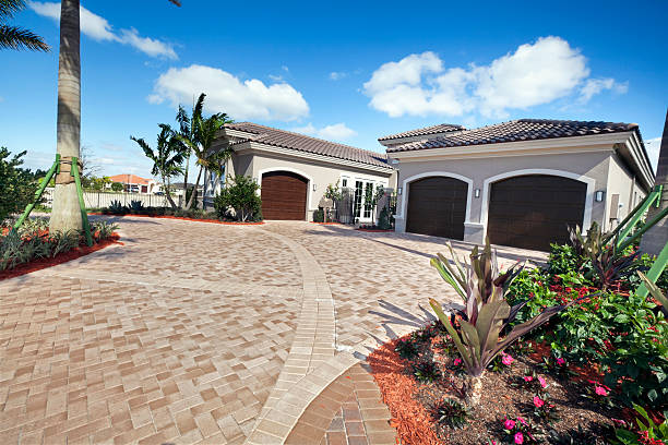 Best Custom Driveway Pavers  in Marengo, IA
